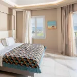 Hotel Molos Bay 4*