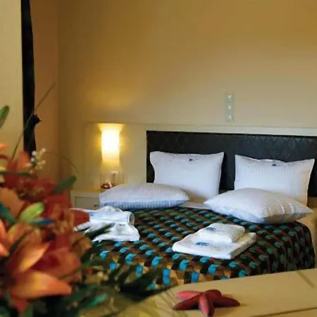 Molos Bay 호텔 4*
