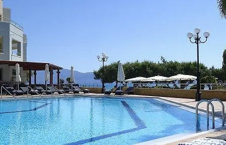 Molos Bay فندق خانيا