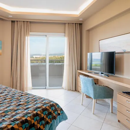 Molos Bay Hotel 4*