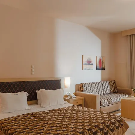 Molos Bay 4*