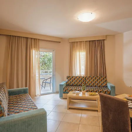 Molos Bay Hotel 4*