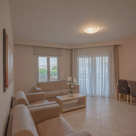 Hotel Molos Bay 4*