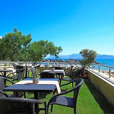 Molos Bay Hotel