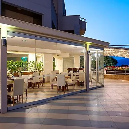 Hotel Molos Bay Chania (Crete)