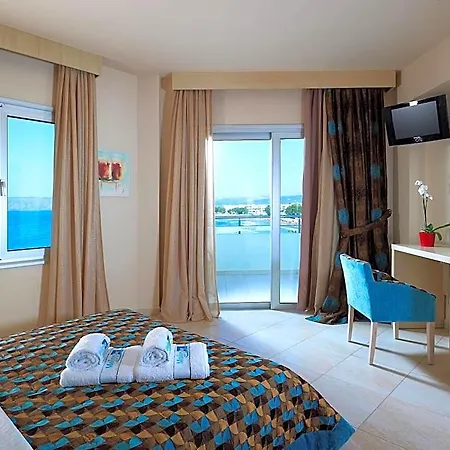 Hotel Molos Bay 4*