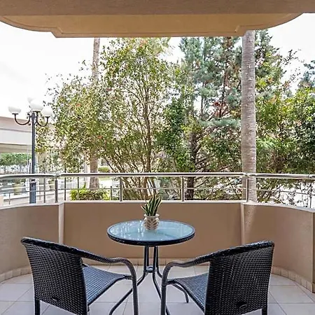 Molos Bay Hotel