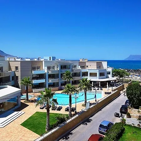 Molos Bay 4*