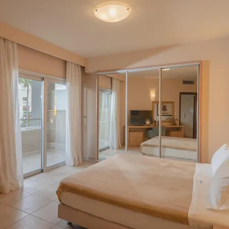 Molos Bay Hotel